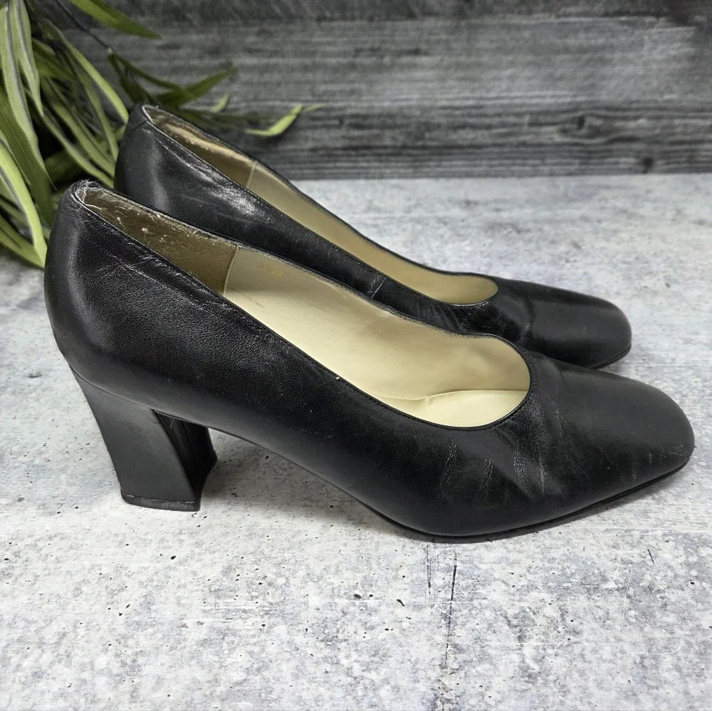 Vintage 90s Black Classic Block Heel Dress Shoes Pumps Size 9.5 Timeless